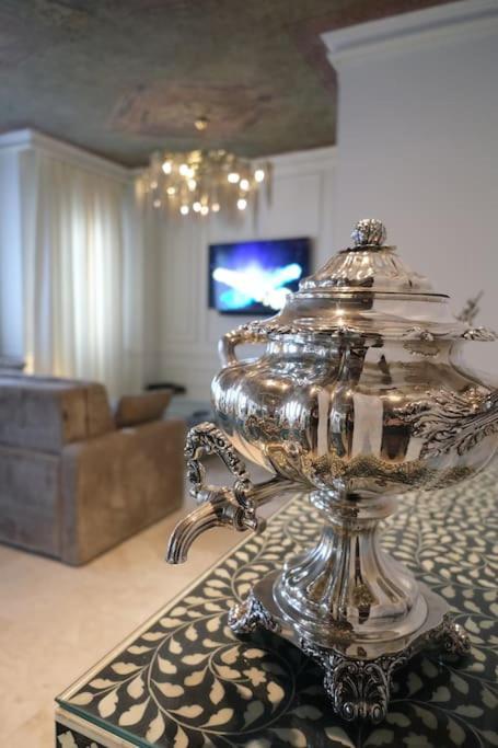 Ab Residences -Cihangir Luxury Antique Apartment Istanbulská provincie Exteriér fotografie