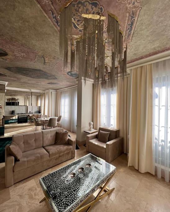 Ab Residences -Cihangir Luxury Antique Apartment Istanbulská provincie Exteriér fotografie